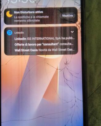 Due cellulari con schemi da cambiare