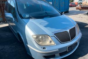 Ricambi usati per Lancia Phedra del 2004