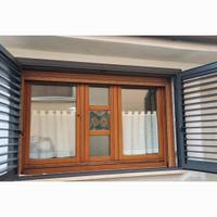 Finestra in legno massello
