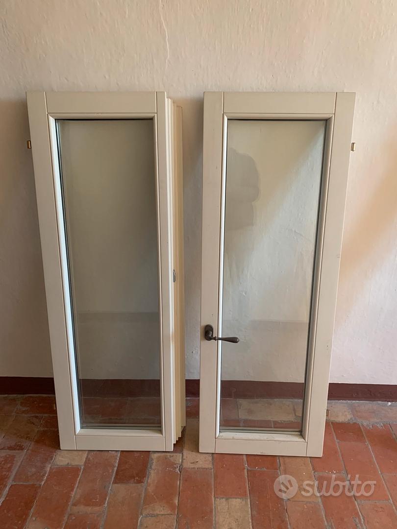 Fontana In Ferro Completa Di Impianto E Doppio Rubinetto - Antracite