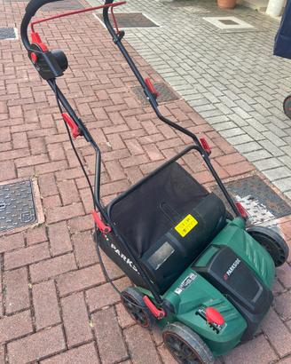 Arieggiatore Scarificatore elettrico