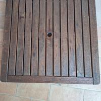 tavolo in legno e 4 sedie 