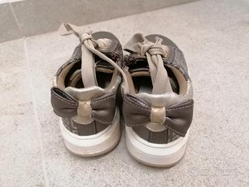 Scarpe mezza stagione n 32