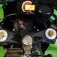 Kawasaki ninja zx10r 2004 2005