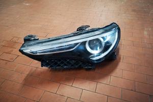 Fanale originale anteriore DX Alfa Romeo Stelvio
