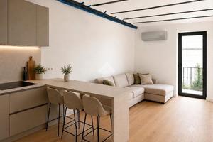 2 LOCALI A TRIESTE