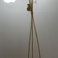 Lampada da terra con tre luci