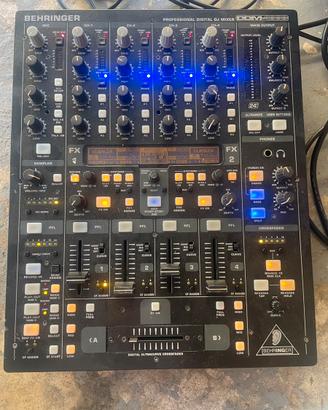 DDM 4000 BEHRINGER