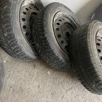 Ruote complete in ottime  solo da pulire