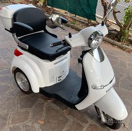 Scooter elettrico Veleco Cristal