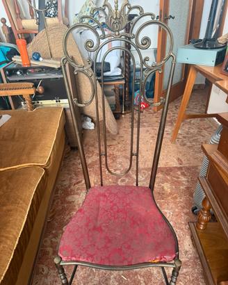 Sedia vintage in ottone