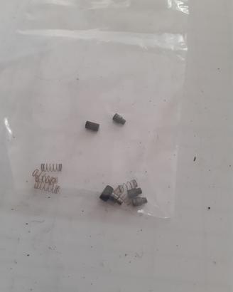 tre coppia carboncini modellismo ferroviario 