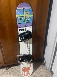Tavola Snowboard 150 con attacchi