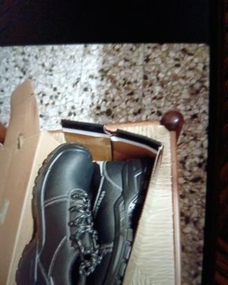 2 scarpe antinfortunistiche da lavoro nuove