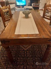 Tavolo sedie e tavolino etnici