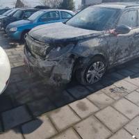 Ricambi Peugeot 2008 2023 portiera anteriore sinis