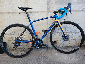 Bici da corsa GIANT TCR ADVANCED