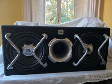 Subwoofer JBL GT5-2402BR + Amplificatore Kenwood