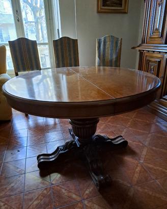 Tavolo rotondo