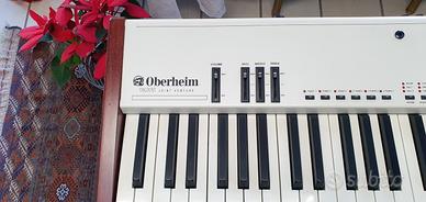 Tastiera Oberheim Cosmos