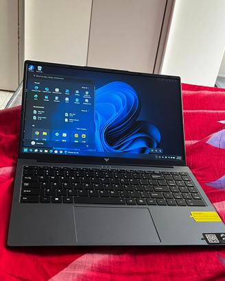 Laptop Ryzen 7 5825U