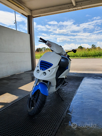 Piaggio NRG mc2 anno 1997 elaborato da strada