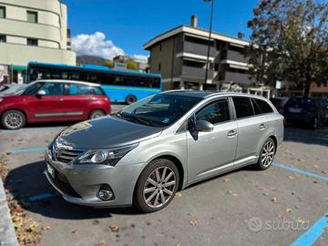 TOYOTA Avensis 3ª serie - 2012