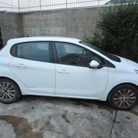 Ricambi Peugeot 208 1 serie 1.6 HDi / BlueHDi Dies