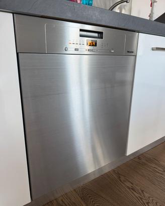 Lavastoviglie Miele