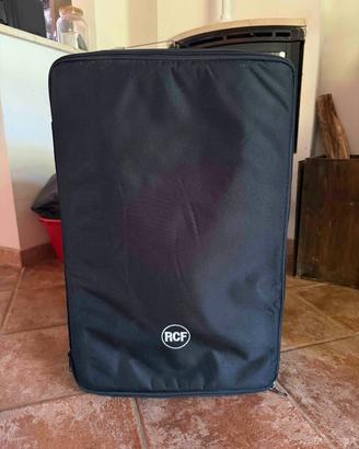 Coppia di casse attive RCF 715 MK2 700W RMS