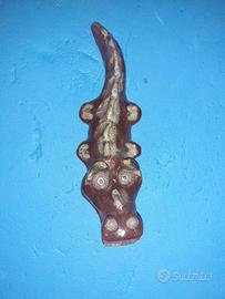 Coccodrillo di terracotta originario di Cuba