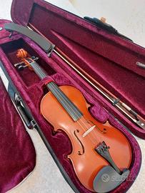 Violino Mavis con custodia, mentiera e spalliera.
