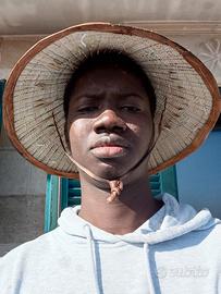 Aiuto cuoco e cameriere e addetto a la spiaggia