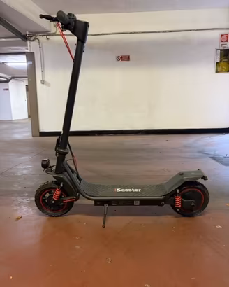 monopattino come nuovo  Velocità max45km/h