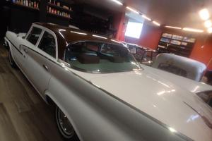 Chrysler Newport 1961 v8