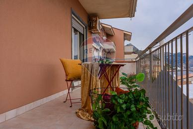 Appartamento - Giardini-Naxos