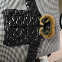 Balue nero con pelliccia