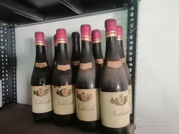 Bottiglie di vino da collezione