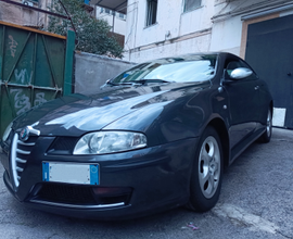Alfa Romeo GT Distinctive Q2