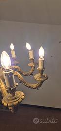 Lampadario antico in legno 