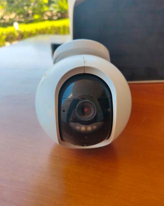 Telecamera EZVIZ EB8 kit 4G