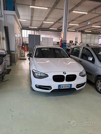 Bmw 116 D sport , incidendata solo posteriore