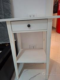 Tavolino / comodino Ikea