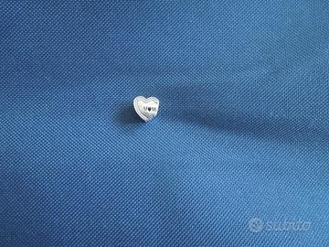 Charm Pandora
