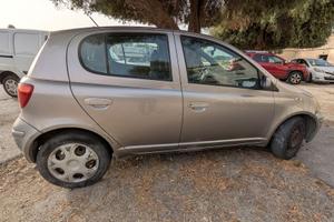 Toyota Yaris 2003