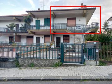 Appartamento in villa zona signorile