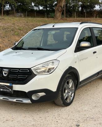 Dacia Lodgy Stepway 1.6 100 CV S&S GPL 5 posti