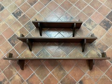 Mensole in legno.