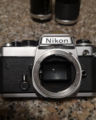 macchina fotografica  nikon
