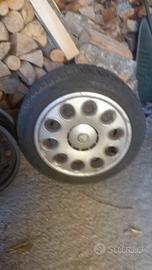 gomme più cerchi Alfa Romeo.